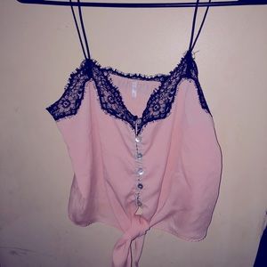 NEW! Suuuper cute pink crop top